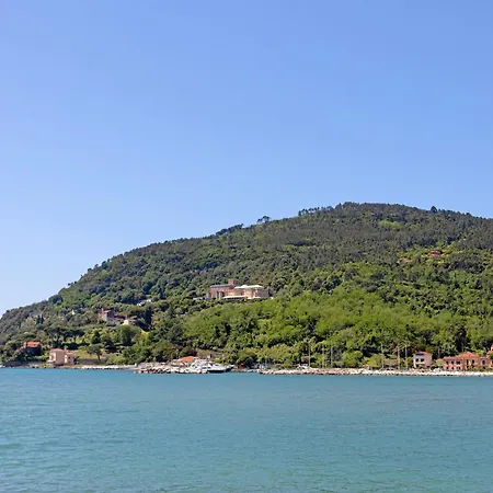 2 * Ameglia